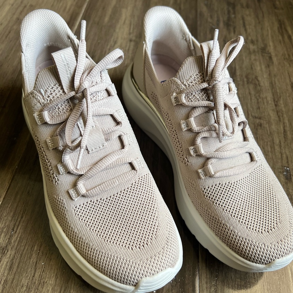 Skechers slip-ins memory foam